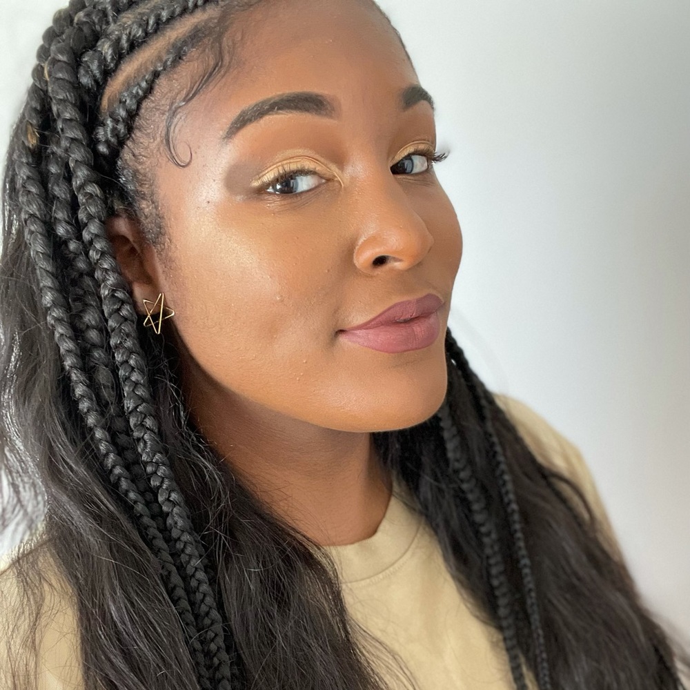 Meet your Posher, Micaila